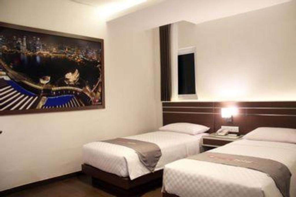 Tanjung Redep Neotel Hotel City Centre מראה חיצוני תמונה