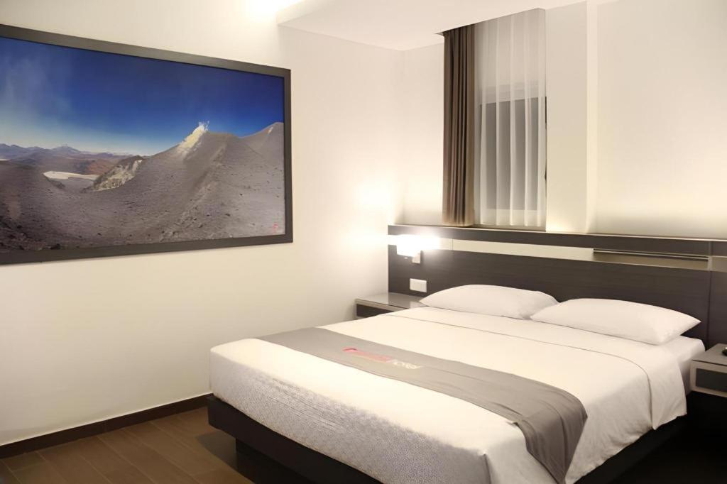 Tanjung Redep Neotel Hotel City Centre מראה חיצוני תמונה