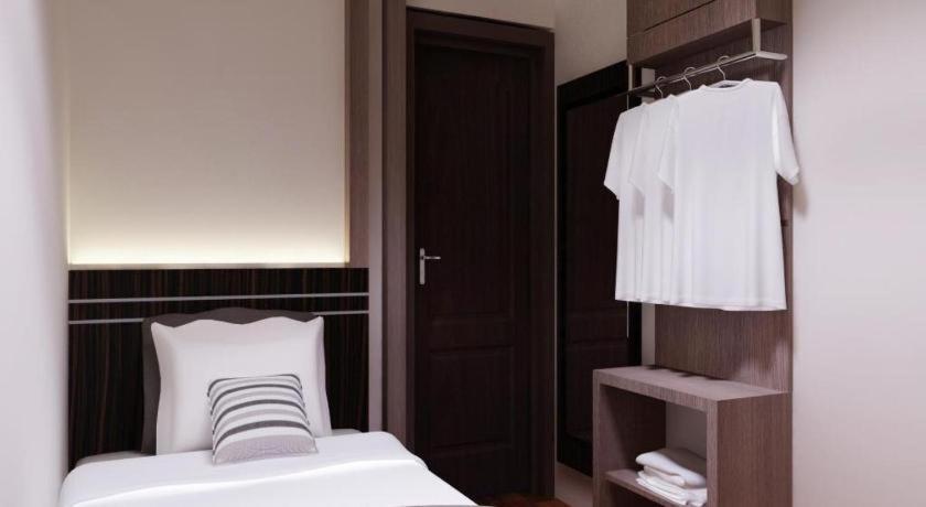 Tanjung Redep Neotel Hotel City Centre מראה חיצוני תמונה