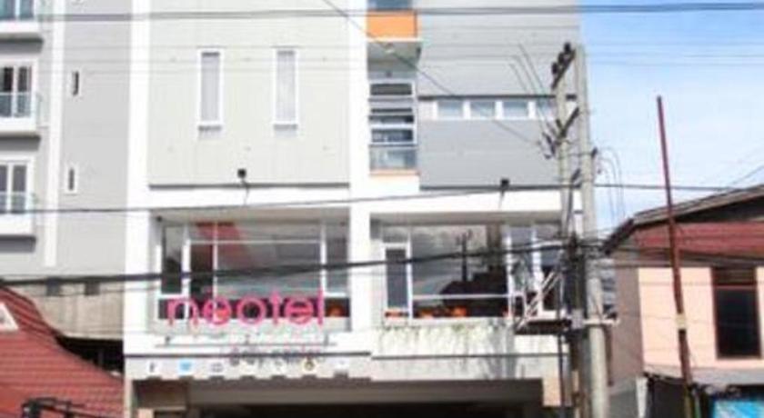 Tanjung Redep Neotel Hotel City Centre מראה חיצוני תמונה