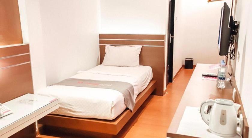 Tanjung Redep Neotel Hotel City Centre מראה חיצוני תמונה
